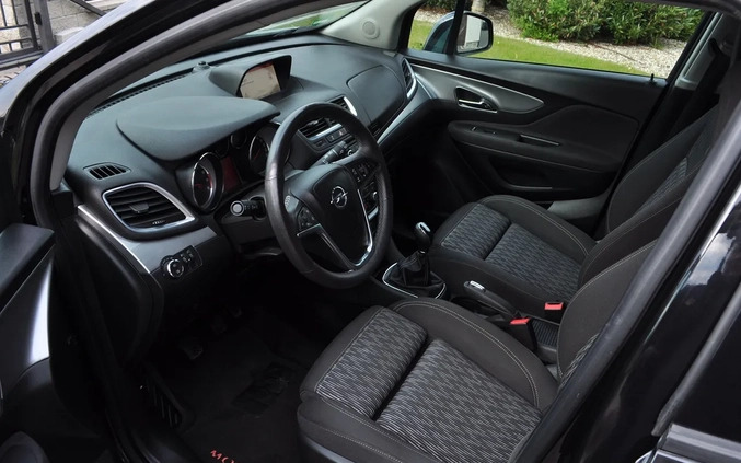 Opel Mokka cena 45900 przebieg: 136000, rok produkcji 2015 z Przasnysz małe 106